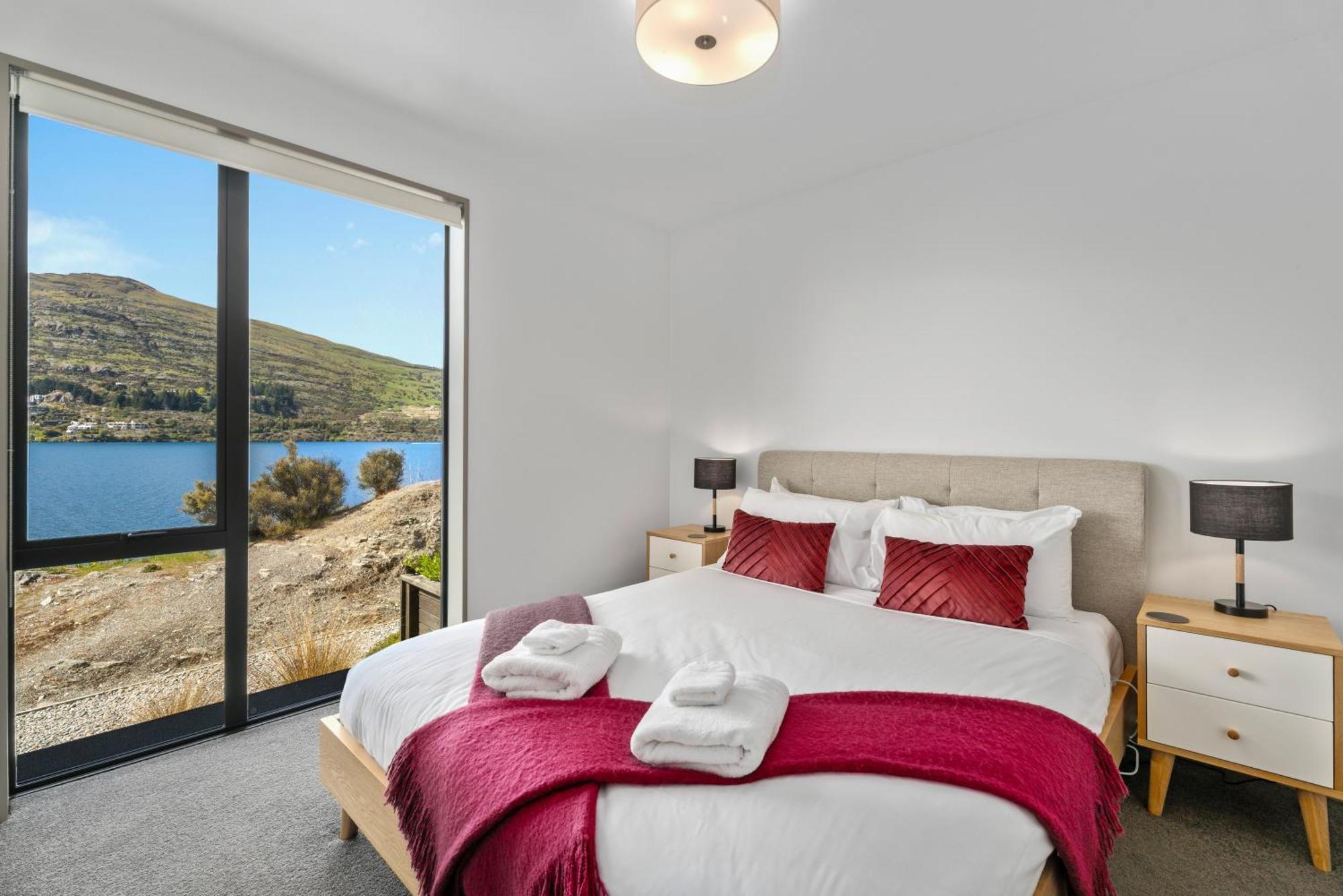 Residence Du Lac By Staysouth Queenstown Exterior photo