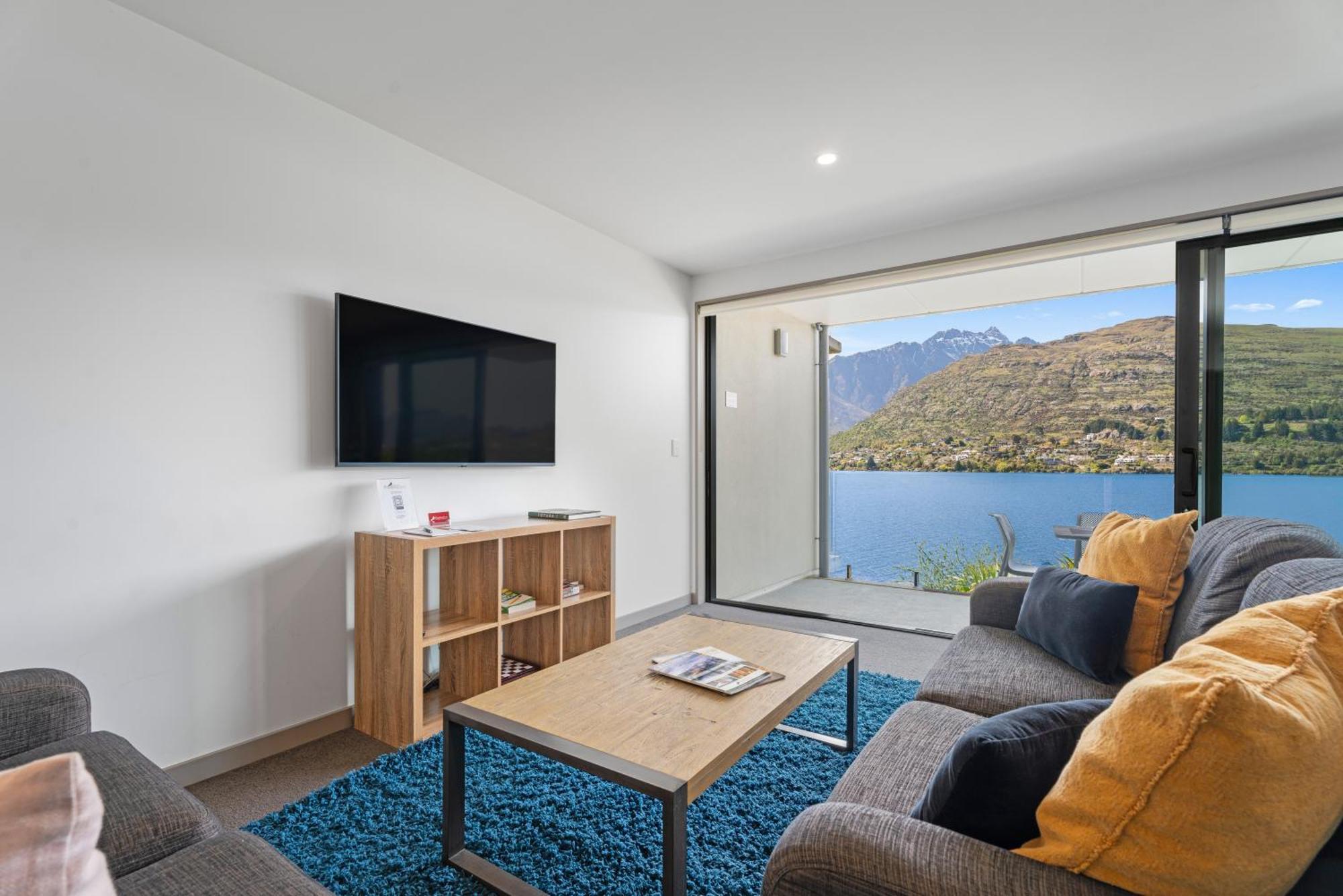 Residence Du Lac By Staysouth Queenstown Exterior photo