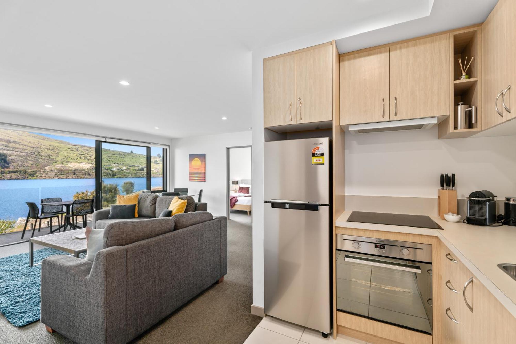 Residence Du Lac By Staysouth Queenstown Exterior photo